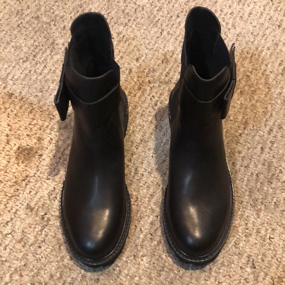 NWOT JOIE Hollie Chelsea Boots - Picture 5 of 9